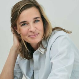 Florence Besson chez elle à Paris, le 11 octobre 2018. (©Roberto Frankenberg)